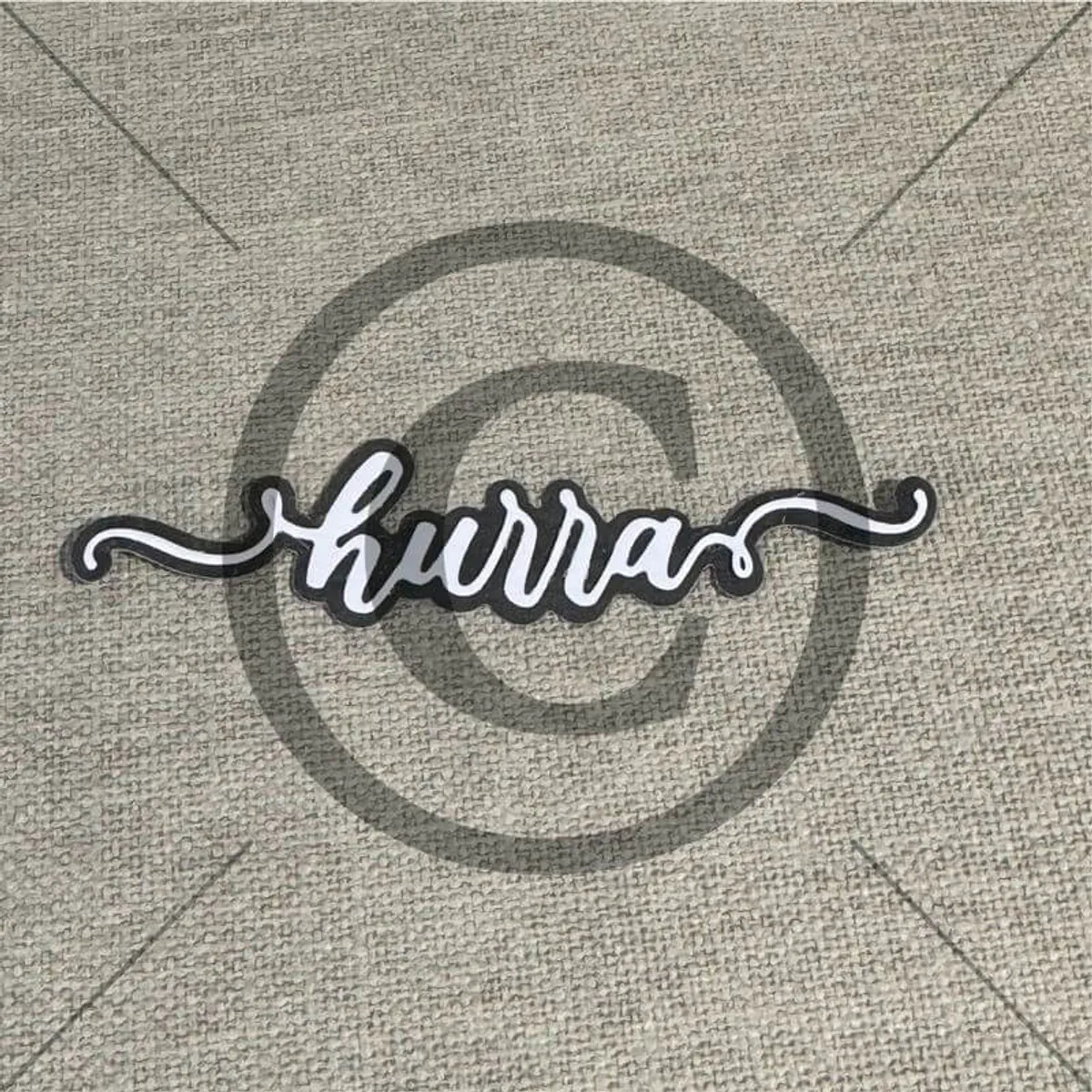 Papirdesign Hurra 2 dies